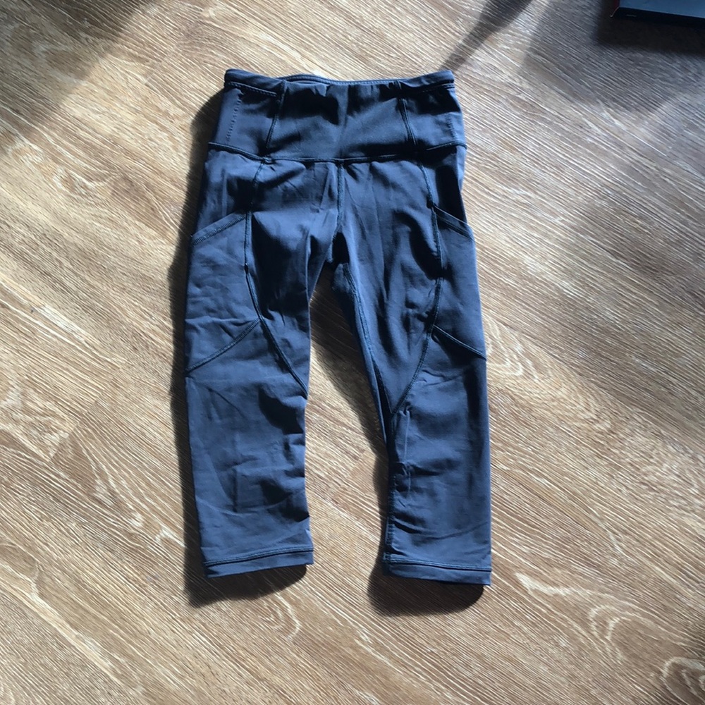 Lululemon crops with mesh